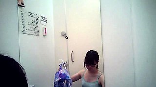 Horny fat arab housewife fingered on amateur hidden cam