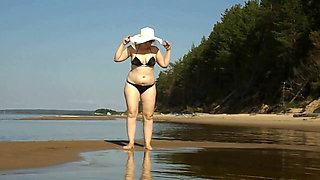 Hot MILF on the Beach -15