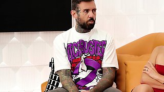 International Star Has the Most Insane Perfect Body- & My