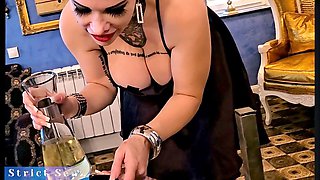 Miss Alessa Milano uses two bottles of golden shower on her toilet sub