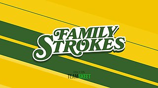 Nice teenie Scarlett Alexis takes more then a piano lessons from her crazy step dad - familystrokes