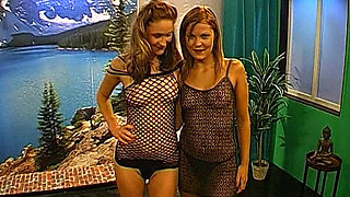 Beautiful Teens Love Swapping Piss and Eating Pussy and Cum in Bukkake Ggg John Thompson