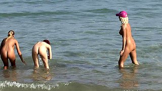 Amateur outdoor beach fuck