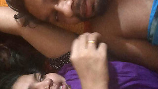 Horny Muslim Wife Seduces Her Husband in Real Desi Home Video DesicoupleBd