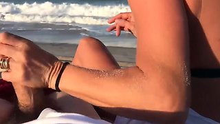 Beach sex is the craziest way to have heavy orgasm for a cock