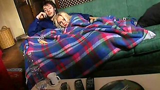 Natalka Gives Her Man Mouth to Dick Resuscitation before Her Facial - Private Porn Sex Videos