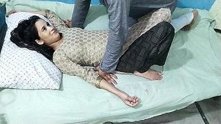 Pretty Pregnant Indian Wife Gets Fucking In Night Sex