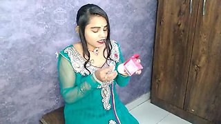 Indian Girlfriend Takes Money for Makeup, Rewards Boyfriend with Hot Doggy Style Outdoor Fuck