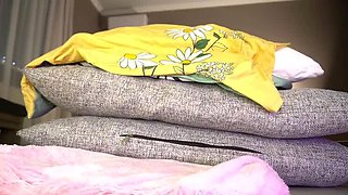 Amateur Asian Queenelia Solo Webcam: Anal Dildo and Pussy Spreading with Machine