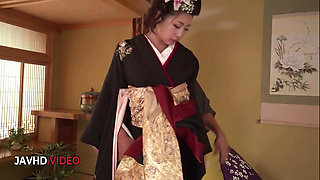 Amazing Cosplay Doll Yuna Shiratori Gives Blowjob Before Hardcore Action