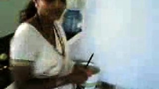 tamil show boobs in kitchen