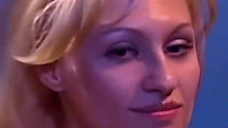 Hot Lesbian Passion Between Two Beautiful Blondes Eager to Lick Pussy