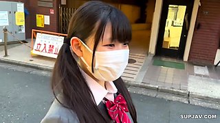 Sexy Japanese Teens in Panties Masturbate