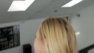 I'm Fucking My Stepsis While She's Talking On The Phone