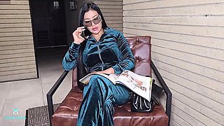 Mariana Martix Cheating Wife Cuckold with Big Bull White - Big Tits Blowjob and Cum on Feet