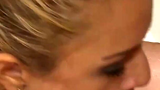 Blonde babe gives her client happy ending massage