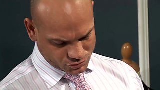 The Tailor and Lucas - MENatPLAY
