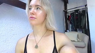 Tinnnayuysnne: Blonde, Solo  Cam Porn