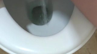 Dessperate Pissing
