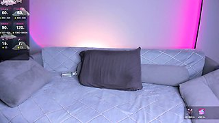 Amateur Webcam Teen Flashes Masturbates