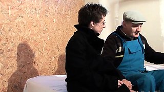 Olivia Ryder Blonde Blowjob Brunette Car Handjob