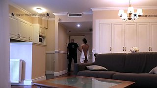 SMALL TIT BRUNETTE TATTOOED TEEN GIRLFRIEND CAUGHT IN SHOWER