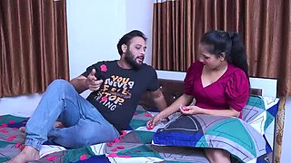 Hot Indian Bhabhi Calls Boyfriend For Sex While Husband Away - Desi Step Sister Action