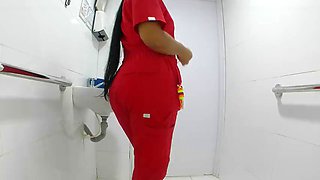 Camera in the bathroom caught nurse pissing