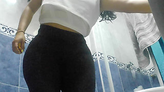 Recordings of My Stepmom Pissing