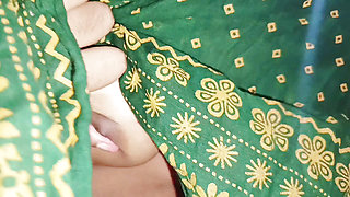Desi Bhabhi fucking hard with her brother in law