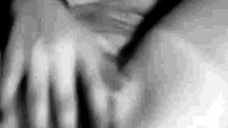 Hot Girl Fingering Her Pussy On Webcam
