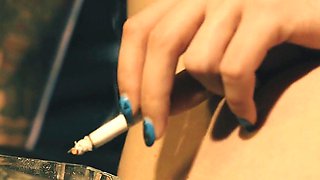 Topless Smoking Ii 4K