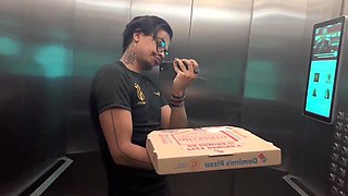 GIRLFRIEND GETS JEALOUS OF MY PIZZA AND WANTS TO FUCK BEFORE I EAT IT Ft. Amberzinha (FREE VERSION)