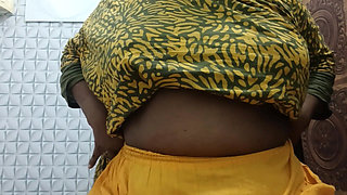 Desi Girl Bathroom Chair Hoti