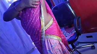 Desi girl opens her green bra and grabs boyfriend's cock.