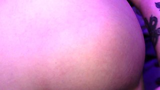 Amateur brunette chick toying her ass and pussy on webcam