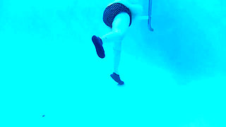 Watch BBW Nurse Vicki Exercise in Pool with Underwater Camera See My