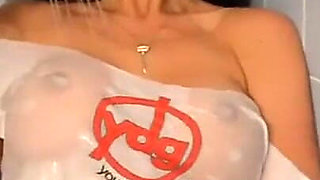 Wet T-shirt