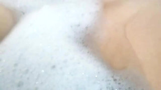 Mature wife bath time, orgasm, fingering