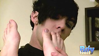 Foot Play with William  Trace - William  Trace