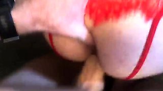 Pulled amateurs close up car sex
