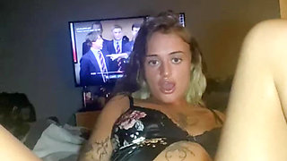 inked slutty bigass teen can't stop fucking herself with her favourite toy