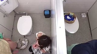 Young amateur couple fisrt blowjob on camera