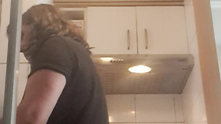 milf washing dishes in panties