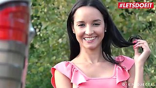 LETSDOEIT - Brazilian Babe Francys Belle Wants To Pay For Her Car Tow With Hard Public Sex