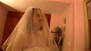 Horny French newlyweds make their first hot sex vid