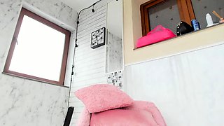 Blonde tight pussy babe solo toy fun in glamour masturbation