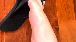 Brunette Solo Webcam Masturbation