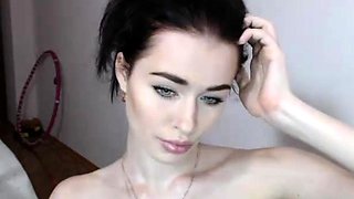 Hot amateur webcam teen masturbates for their fans