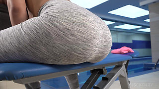 21 Sextury - Smoking Hot Babe Ava Black Suck This Big Hard Cock Until Getting All the Hot Cum!